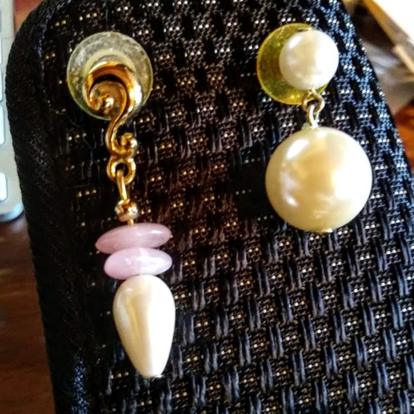 Vintage Pearl Earring Bundle - Picture 7 of 7